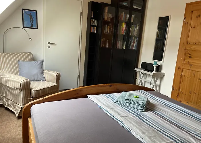 Koesters Huus - Schoene Ferienwohnung Mit Balkon